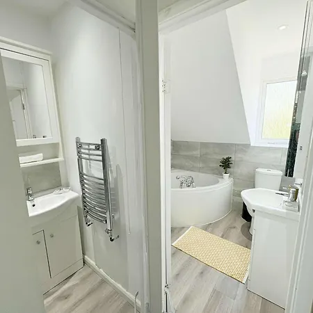 Four Bedroom House In Northcote Road Ferienhaus Bristol